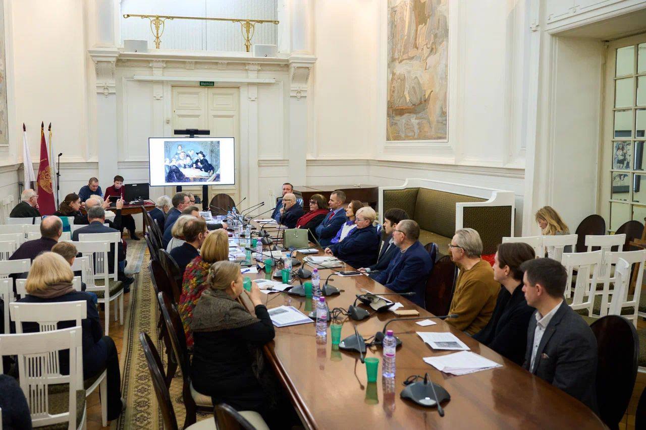 Прошел круглый стол «Проблема анатомического рисунка как актуальнейшая в академическом художественном образовании»