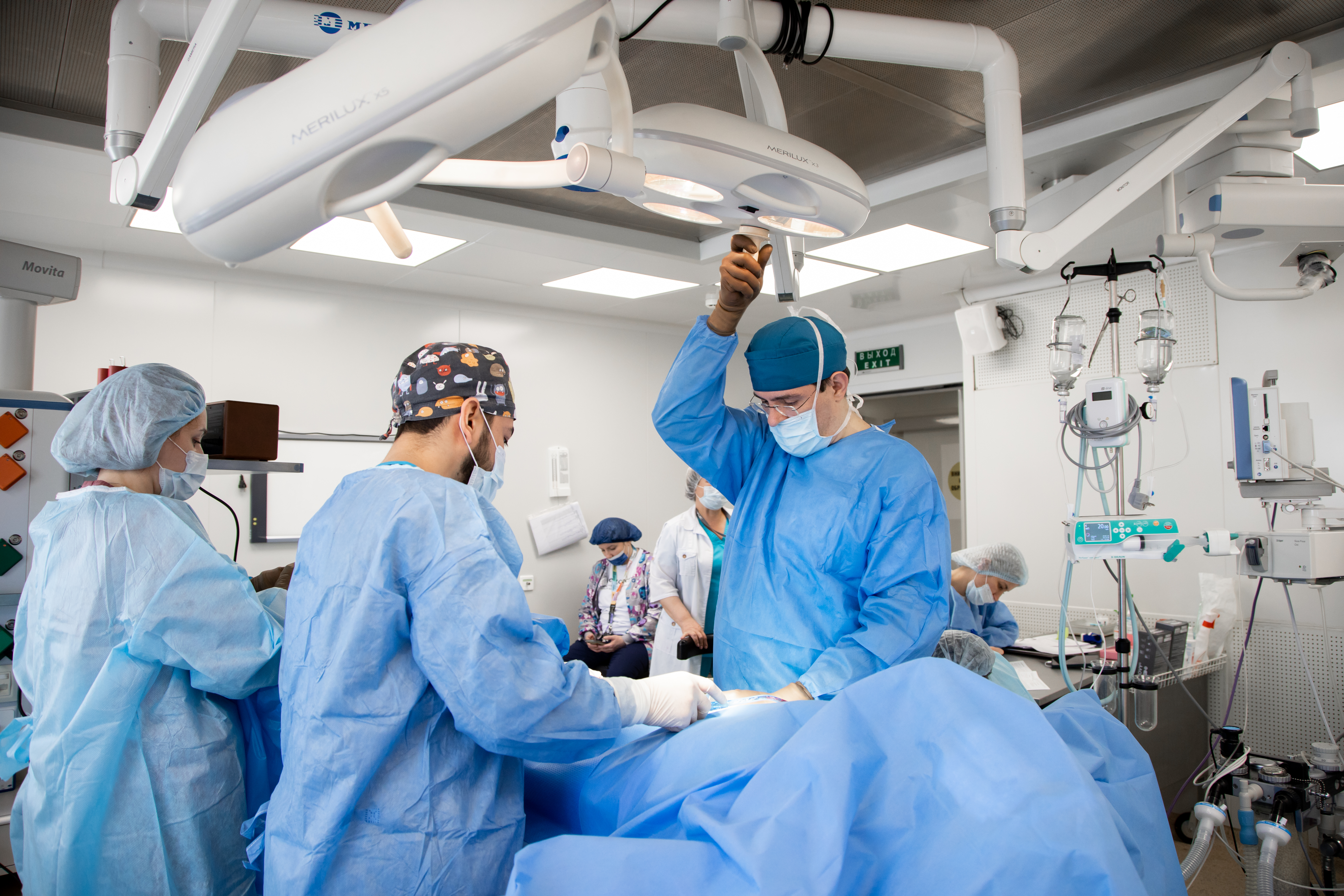 iИнтимная пластика как инвестиция в личный бренд: пластический хирург Михаил Павлюк рассказал о росте количества пластических операций для мужчин. 